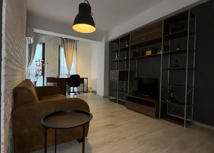My place Bucur Bucureşti